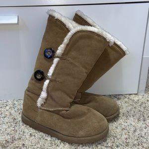 brown fluffy “UGG-like” boots
